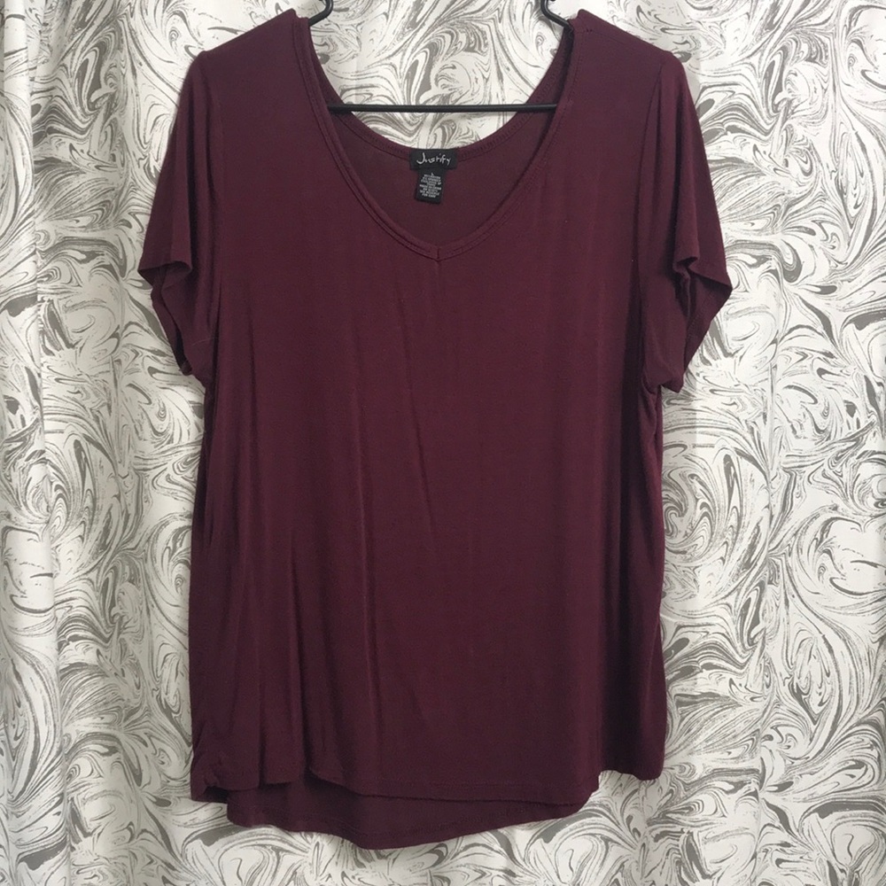 Justify T-shirt